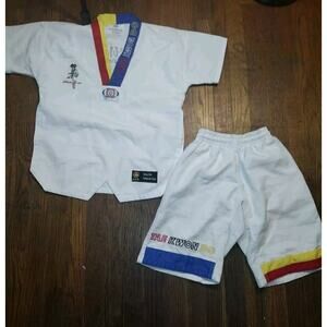 SangMooSa Taekwondo Medium Weight Student Uniform (Size 130 #00) 6-8yr